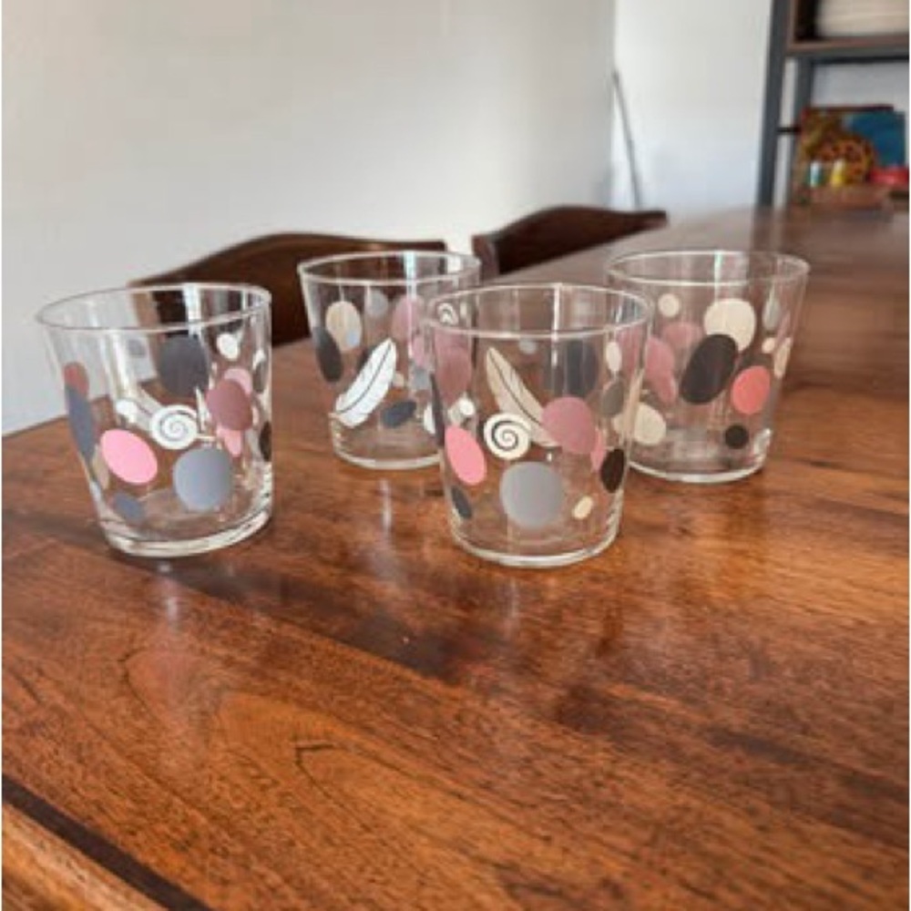 Set of 4 IKEA Polka Dot and feather Glasses